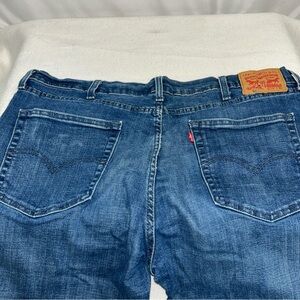 Levi's Relaxed Blue Jeans with Natural Fading 514‎